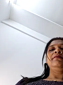 Marathi_rani2 webcam