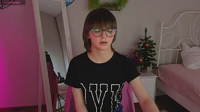 LetoriaNotley webcam