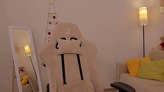 GoodGlamorGirl webcam