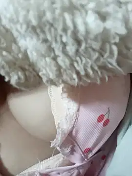 Webcam Model (Paul-paul11)  is live.Free join now!