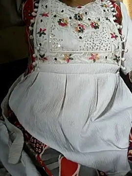 LOVELYKAJALBHABHI webcam