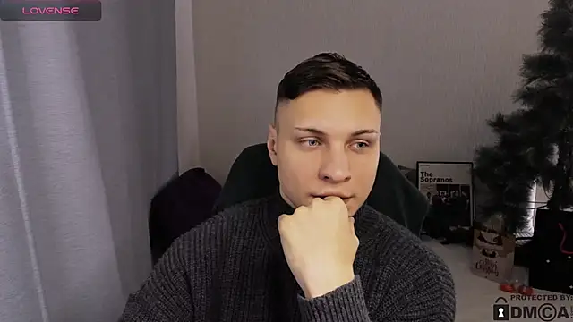 handsome_guy01 webcam