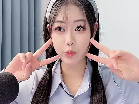 美女smalldaisy在线直播