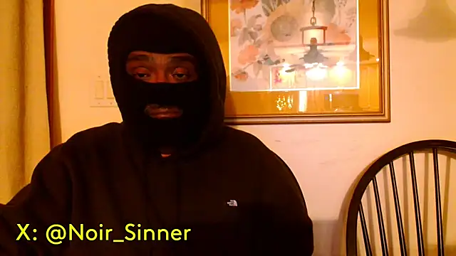 sinnernoir - Sinnernoir's free webcam - UK Sex Cams