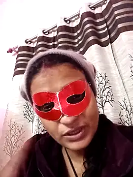 Webcam Model (Gullapi) is live