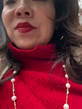 anna_kk (F milf) - 让网约车司机 摸奶