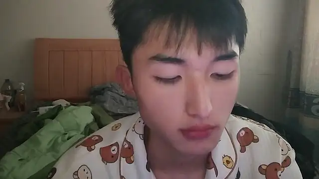 n228 (M twink) - Happy New Year