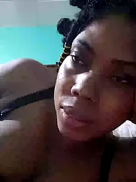 HONEYSWEETS_LIVE webcam