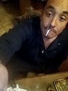 Cutieguyspanks webcam