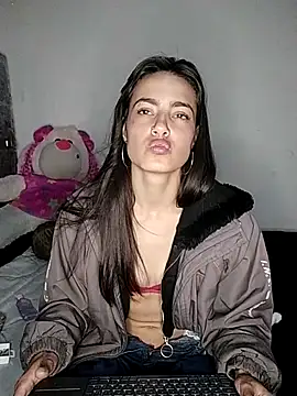 skinny_sweet2411 webcam