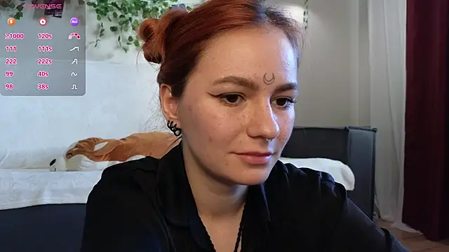 girl_with_snaketatto0 webcam