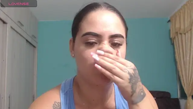 Anthonela_Queen webcam