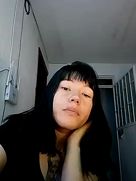 Kathia-Rousse webcam