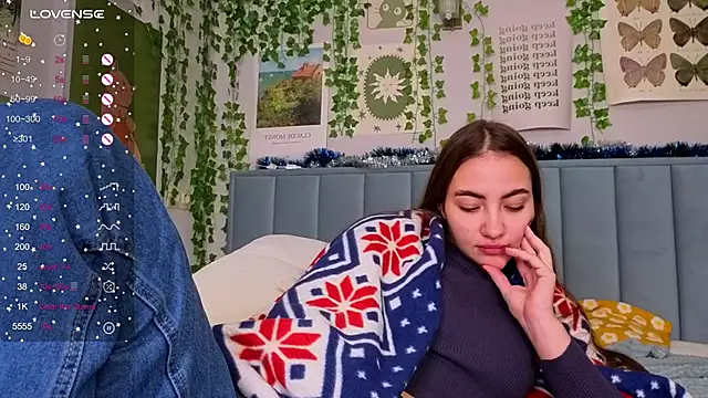 Fit_Brunette_ webcam