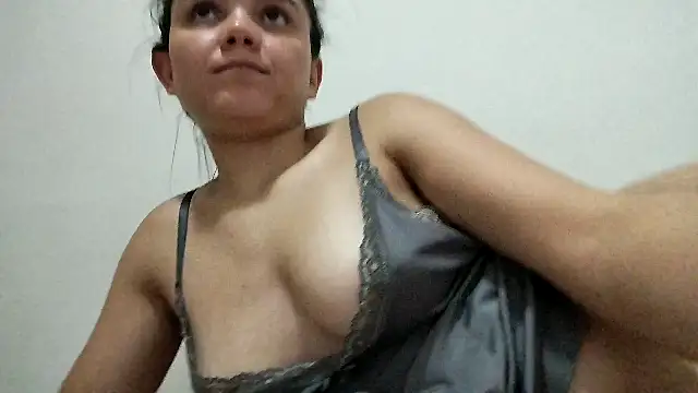 isabelly08ty webcam