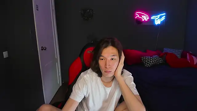 jackson_lei (M young) - take off your t-shirt