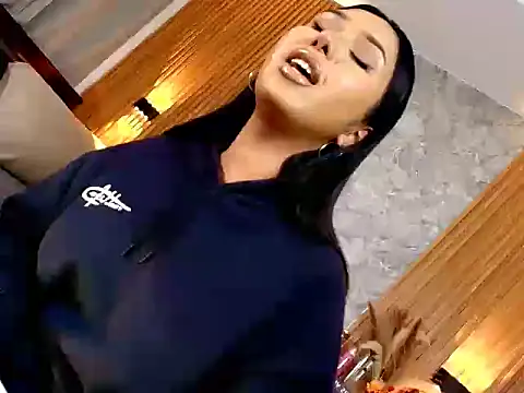 MiaFuckingWill webcam