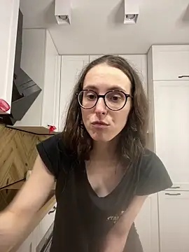 MartiniiSelenna Live Webcam on Stripchat