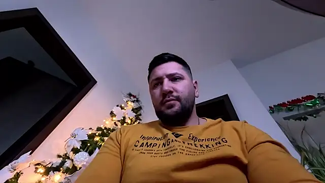 Gold_Alpha_Boy webcam