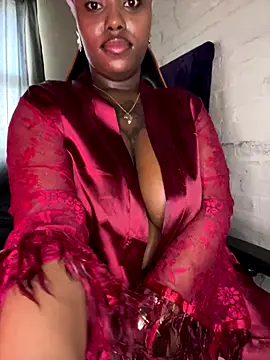 queen_nobuhle_777 (F young) - Silk Adjusted