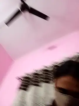 Webcam Model (Gullapi) is live