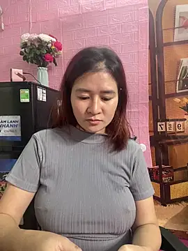 bollozzy_89 - Bollozzy_89's free webcam - UK Sex Cams