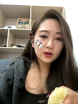 美女SSoo69在线直播