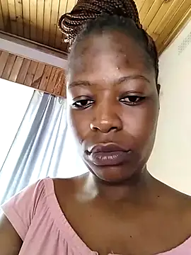 Webcam Model (Amarra2024)  is live.Free join now!