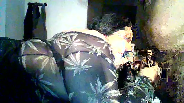 wilwildwestone420 (Ask my age) - trip to  spa city