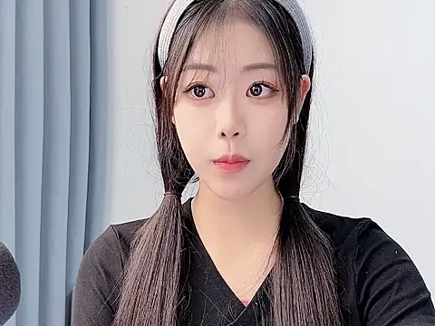 美女smalldaisy在线直播