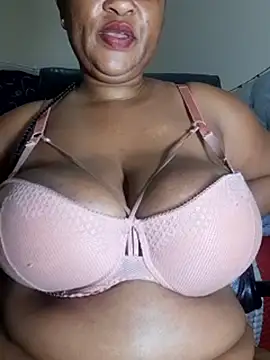 Bootyliciousbbw12 webcam
