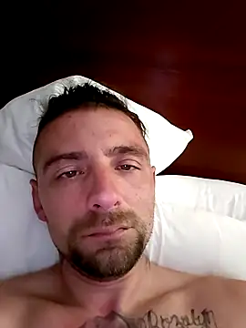 LonelyTemper87 webcam