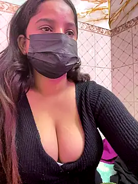 curvy_anaya (F teen) - First Day, First Show!!