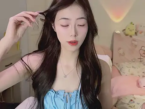美女Onecutelittle在线直播