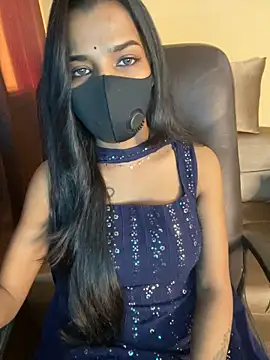 Webcam Model (its_ur_flora)  is live.Free join now!