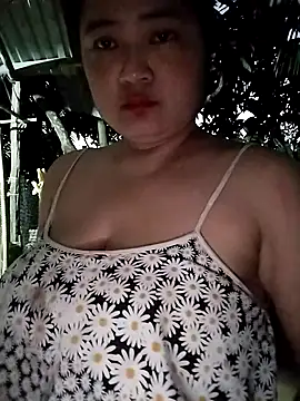 Webcam Model (BigBoobs186)  is live.Free join now!