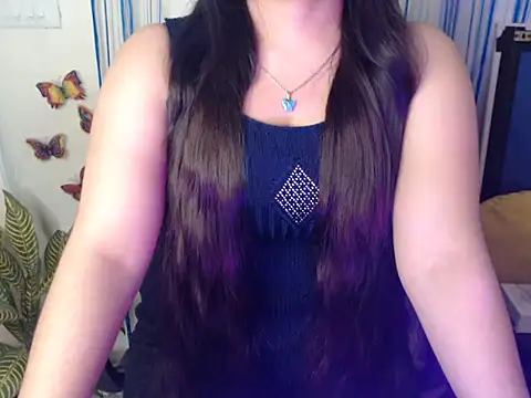 anika_bold webcam