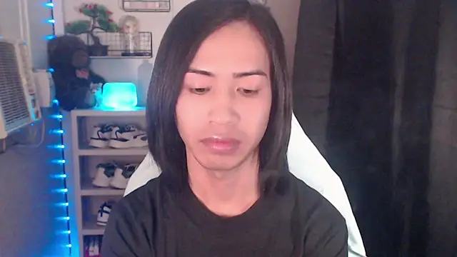 miracle_thebrat - Miracle_TheBrat's free webcam - UK Sex Cams