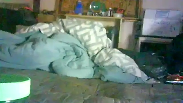 ON3YOULLN3VER_FIR3 webcam