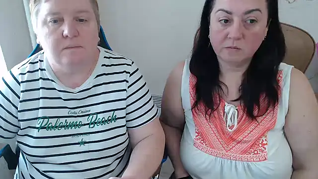 Bertie_Adeline webcam