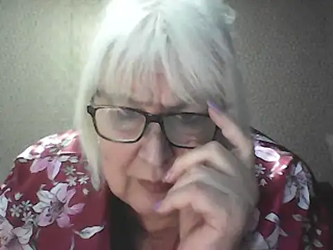 alexia64231 - Alexia64231's free webcam - UK Sex Cams