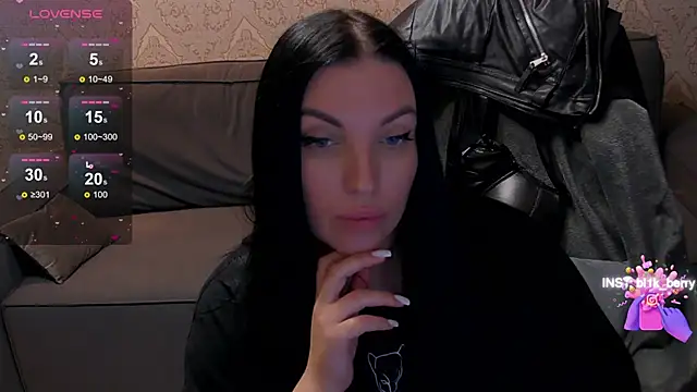 blackberry_star - Blackberry_star's free webcam