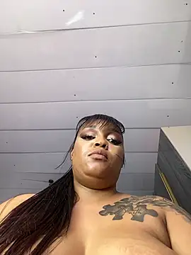 Webcam Model (Iam-Sharifa)  is live.Free join now!