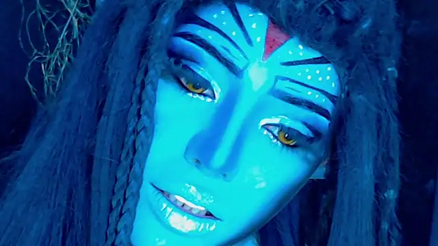 blue_aivee (Ask my age) - HAPPY  BIRTHDAY TO  ME