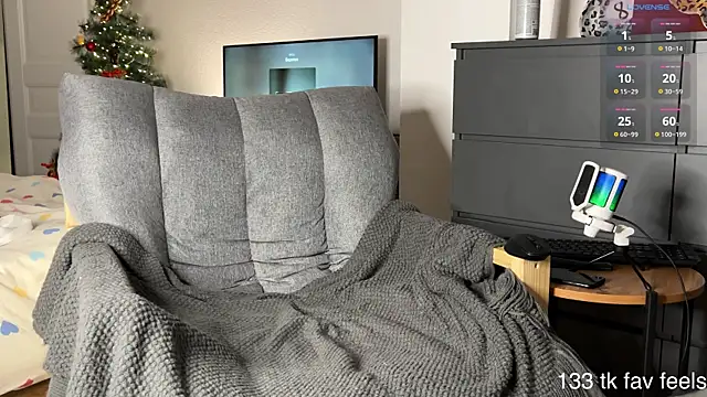 ohh_dani (M young) - cum show