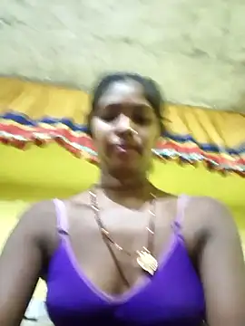 Webcam Model (Fasfas2) is live