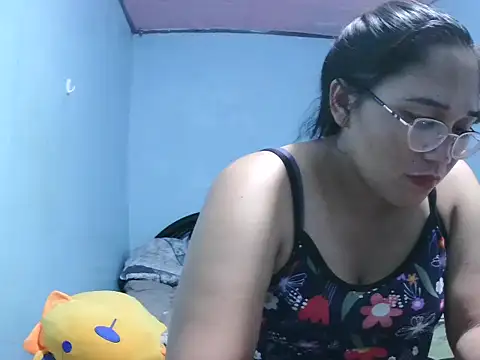 pussycherry - PussyCherry's free webcam - UK Sex Cams