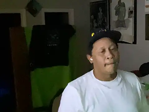 ongodv1ooutta10 - OnGodV1Ooutta10's free webcam - UK Sex Cams