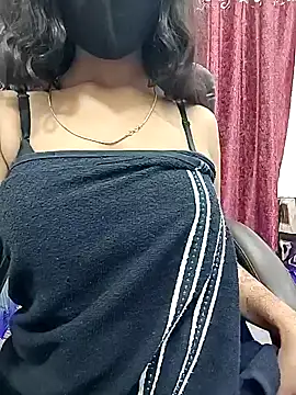 seema_127 (F young) - Lush in mouth 😀