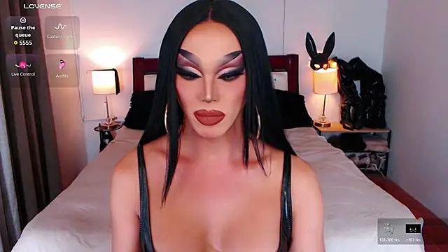 xqueenelektrax (T young) - DIRTY CUM SHOW!!!!!